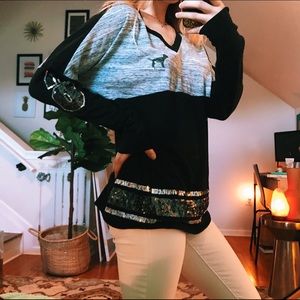 VS pink varsity long sleeved tee